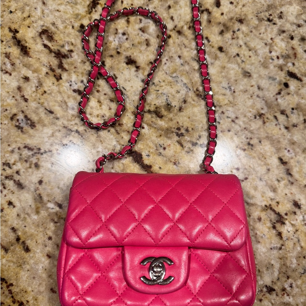 CHANEL Fuchsia Quilted Crossbody Bag